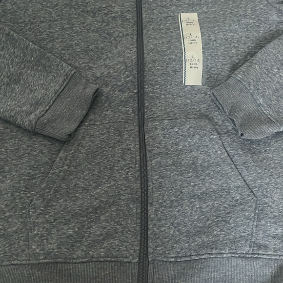 Hoodie & Sweatpants Outfit - Picture 3 of 8